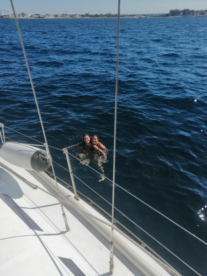 Hotel La Tua Stanza A Vela Sul Mare Bari Exterior foto